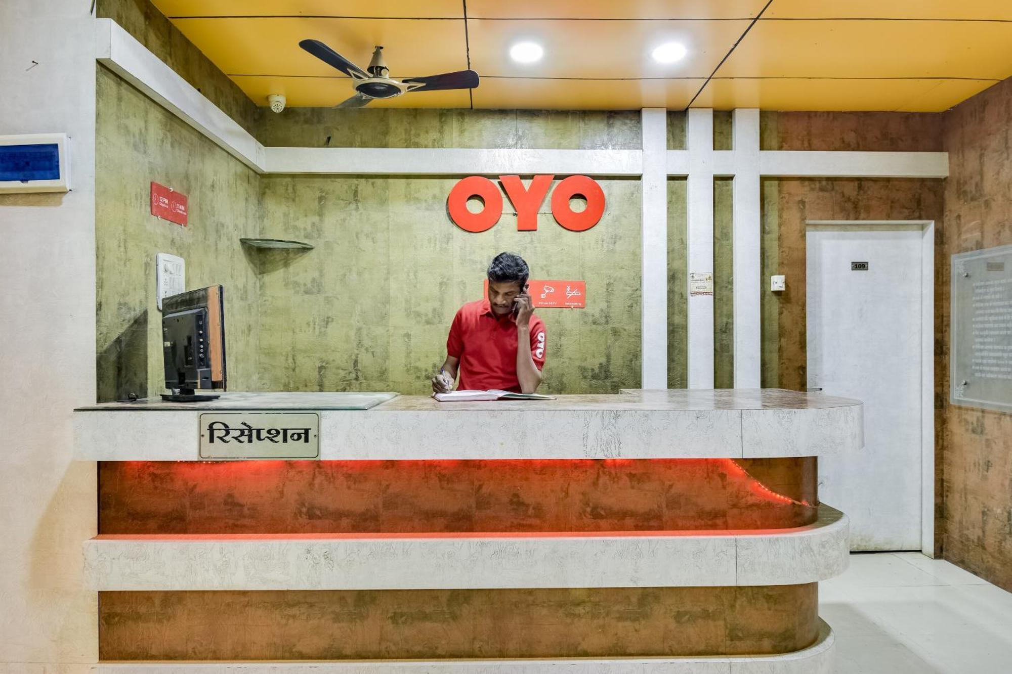Hotel O Aryan Khāmgaon Exterior photo